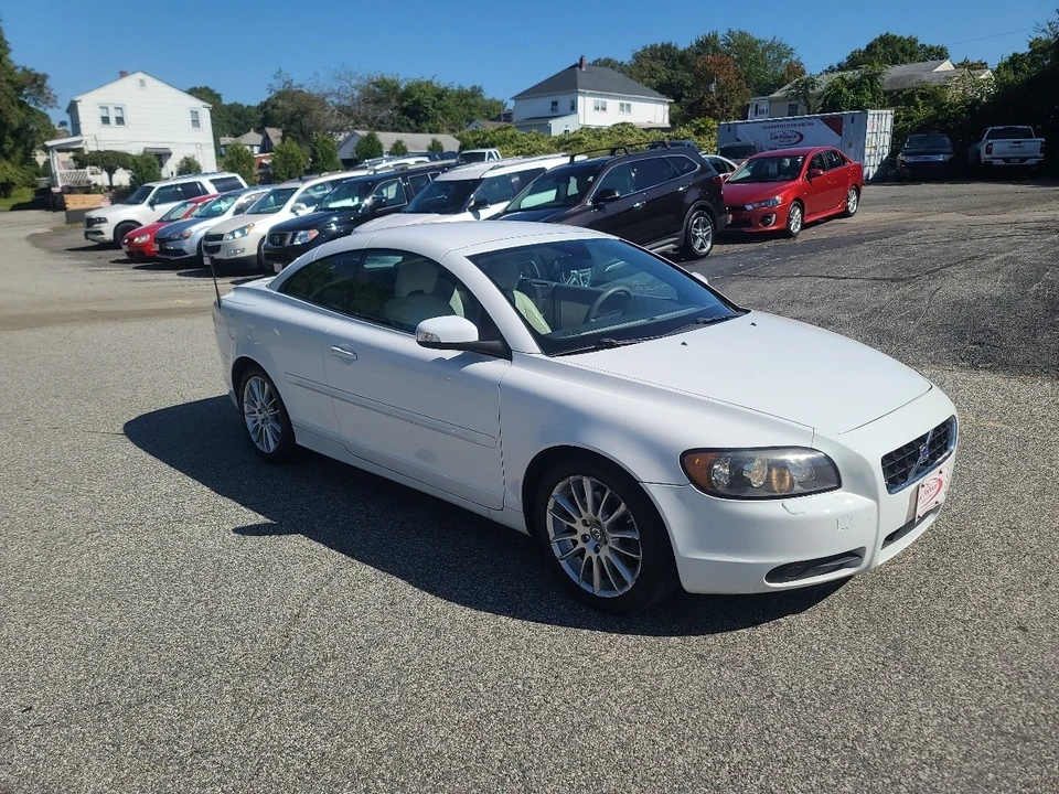 2008 Volvo C70 2nd Gen - Image 16 of 21