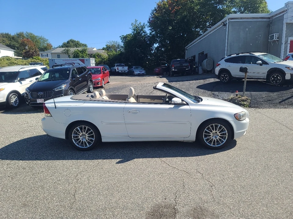 2008 Volvo C70 2nd Gen - Image 8 of 21