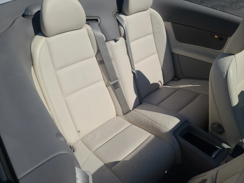 2008 Volvo C70 2nd Gen - Image 13 of 21