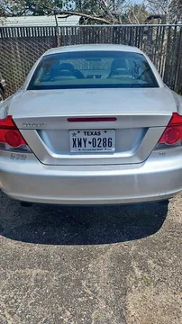 2008 Volvo C70 Convertible 2D
