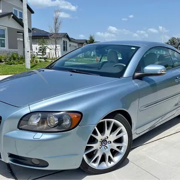 2008 Volvo C70 Convertible 2D