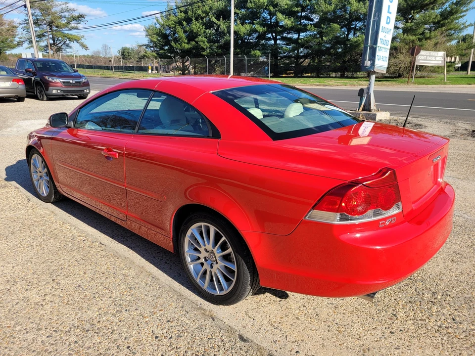 2008 Volvo C70 2nd Gen - Image 19 of 21