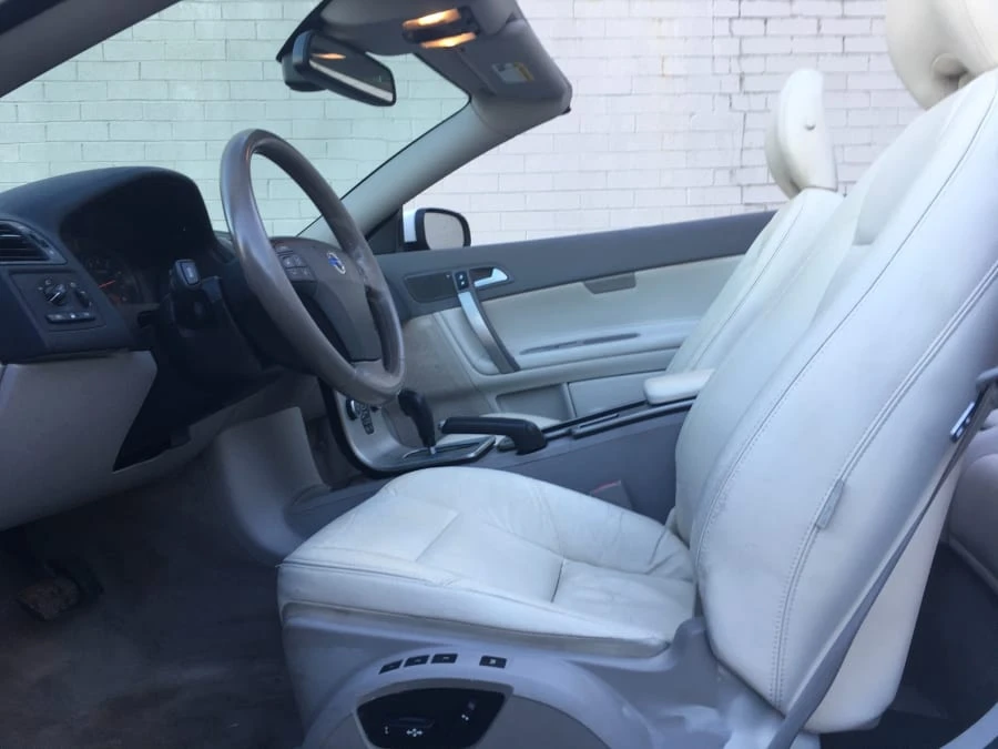 2008 Volvo C70 2nd Gen - Image 3 of 8