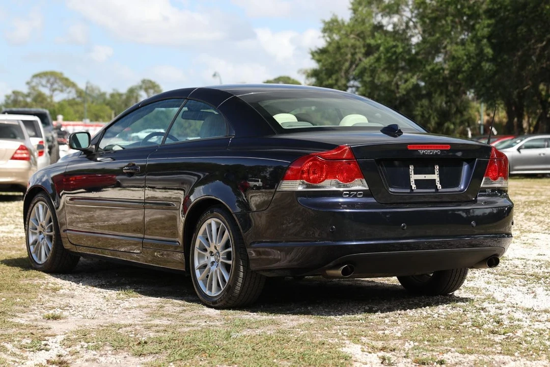 2008 Volvo C70 2nd Gen - Image 5 of 21