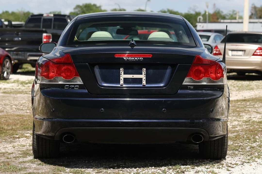 2008 Volvo C70 2nd Gen - Image 7 of 21