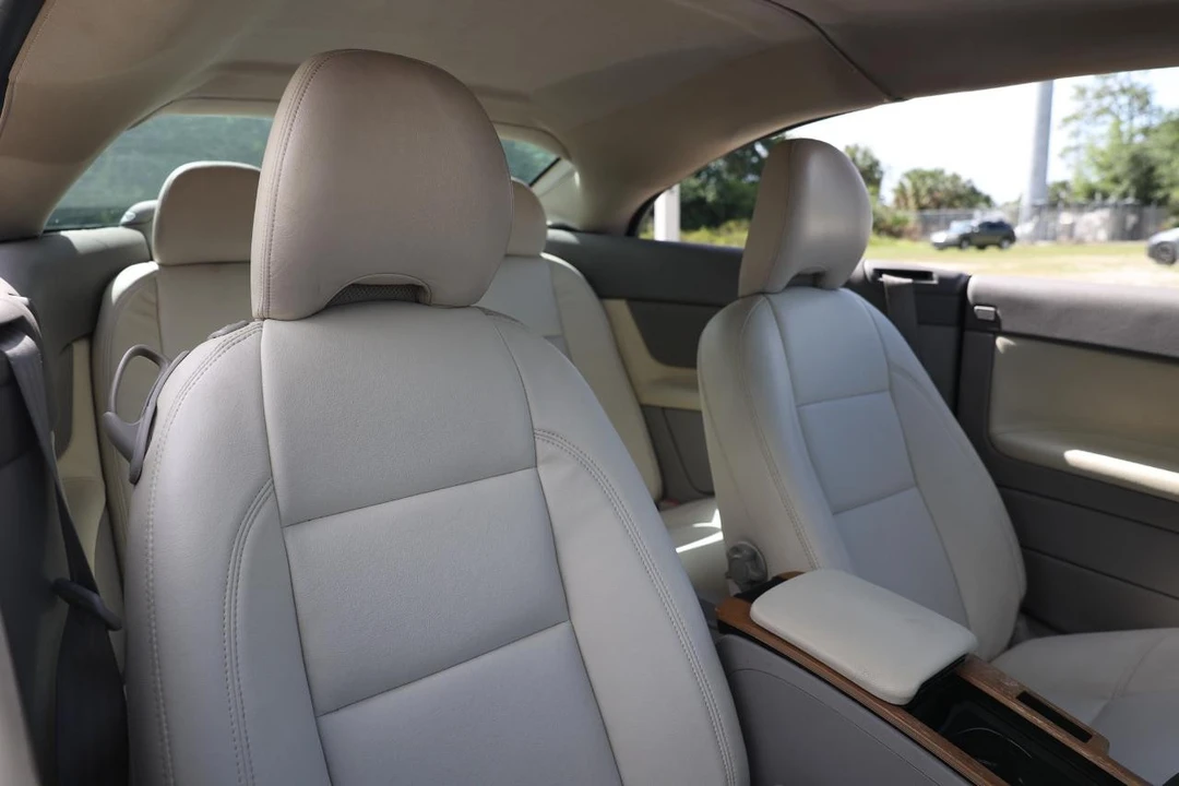 2008 Volvo C70 2nd Gen - Image 16 of 21