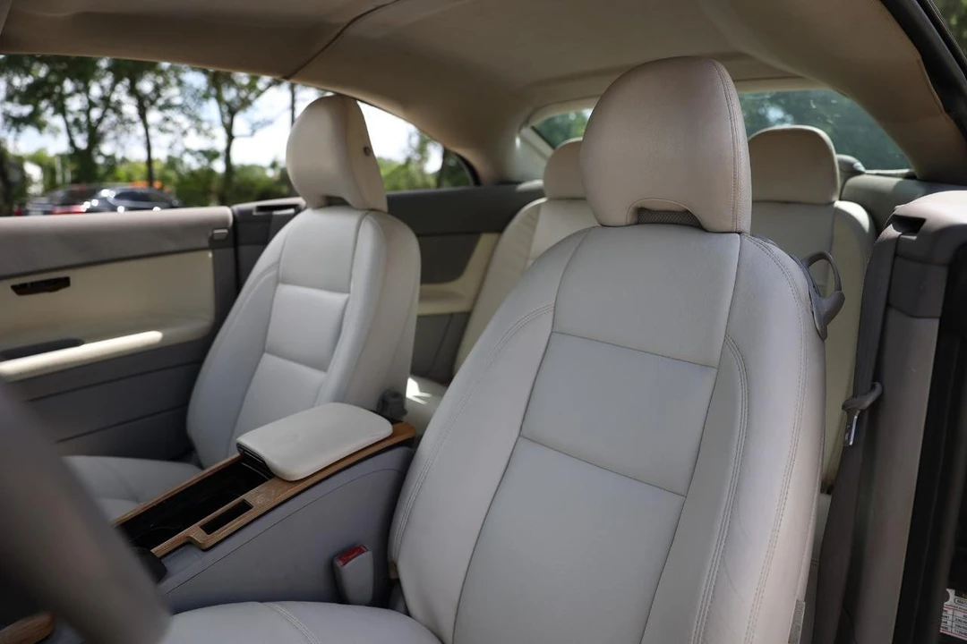 2008 Volvo C70 2nd Gen - Image 6 of 21