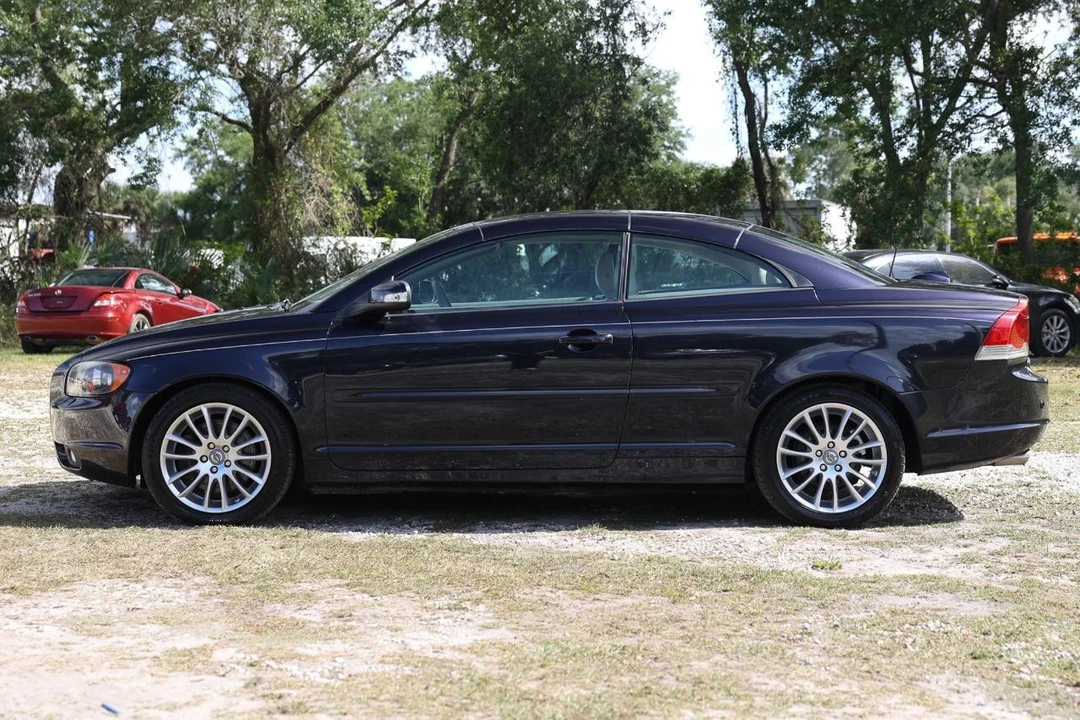 2008 Volvo C70 2nd Gen - Image 3 of 21