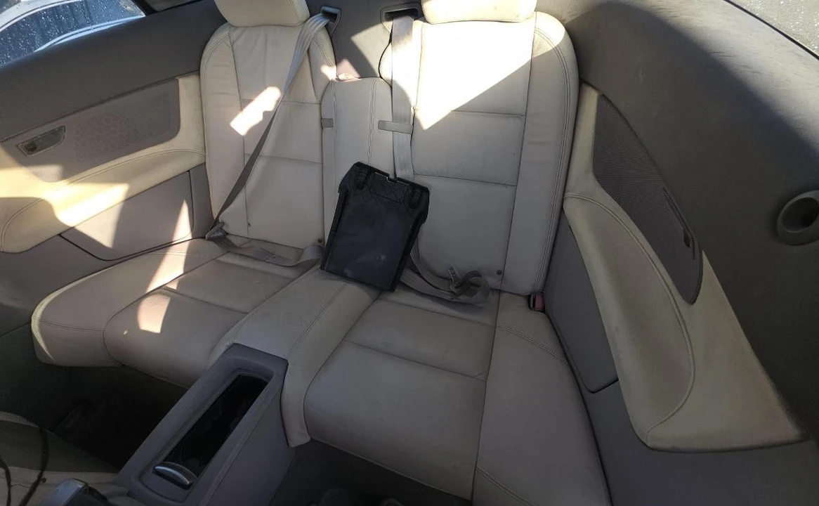 2008 Volvo C70 2nd Gen - Image 11 of 13