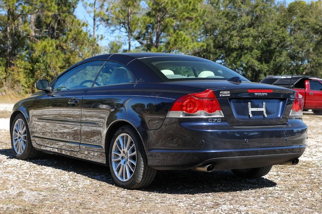 2008 Volvo C70 2nd Gen - Image 5 of 12