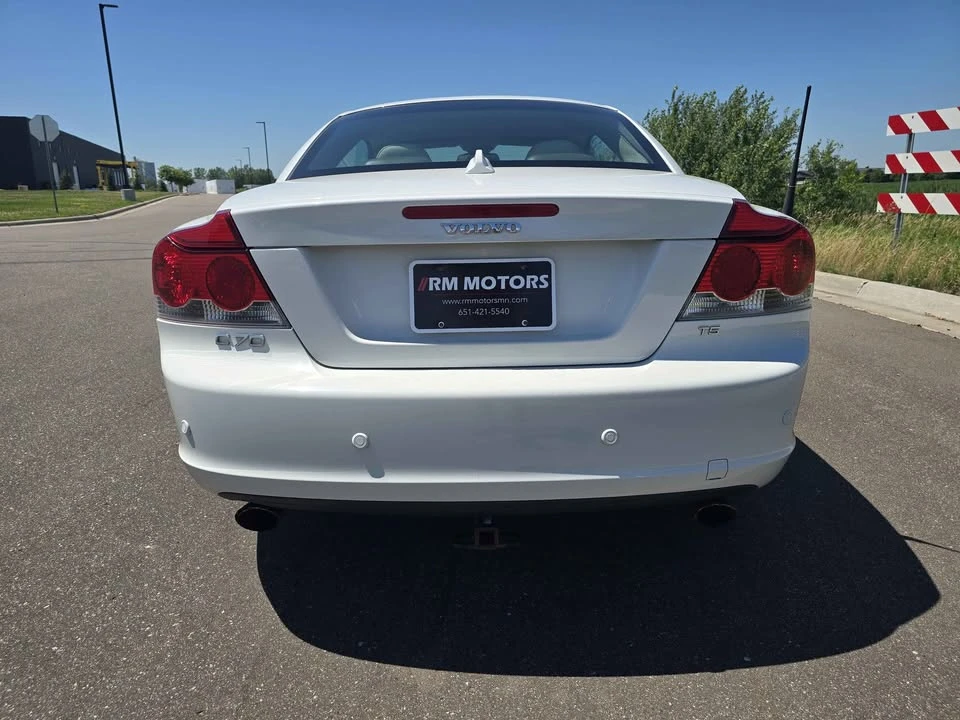 2008 Volvo C70 2nd Gen - Image 9 of 15