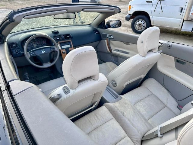 2008 Volvo C70 2nd Gen - Image 14 of 15