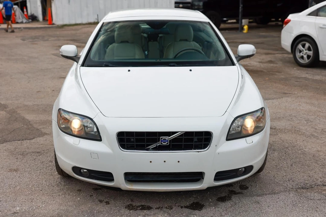 2008 Volvo C70 2nd Gen - Image 19 of 31