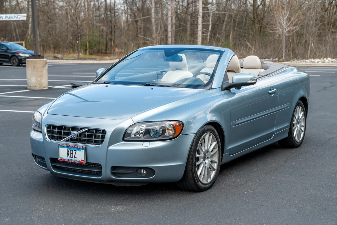 2008 Volvo C70 2nd Gen - Image 6 of 31
