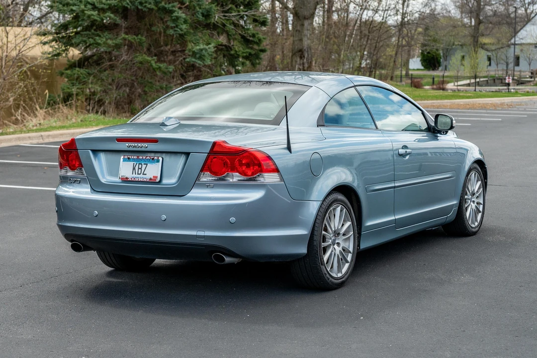 2008 Volvo C70 2nd Gen - Image 14 of 31