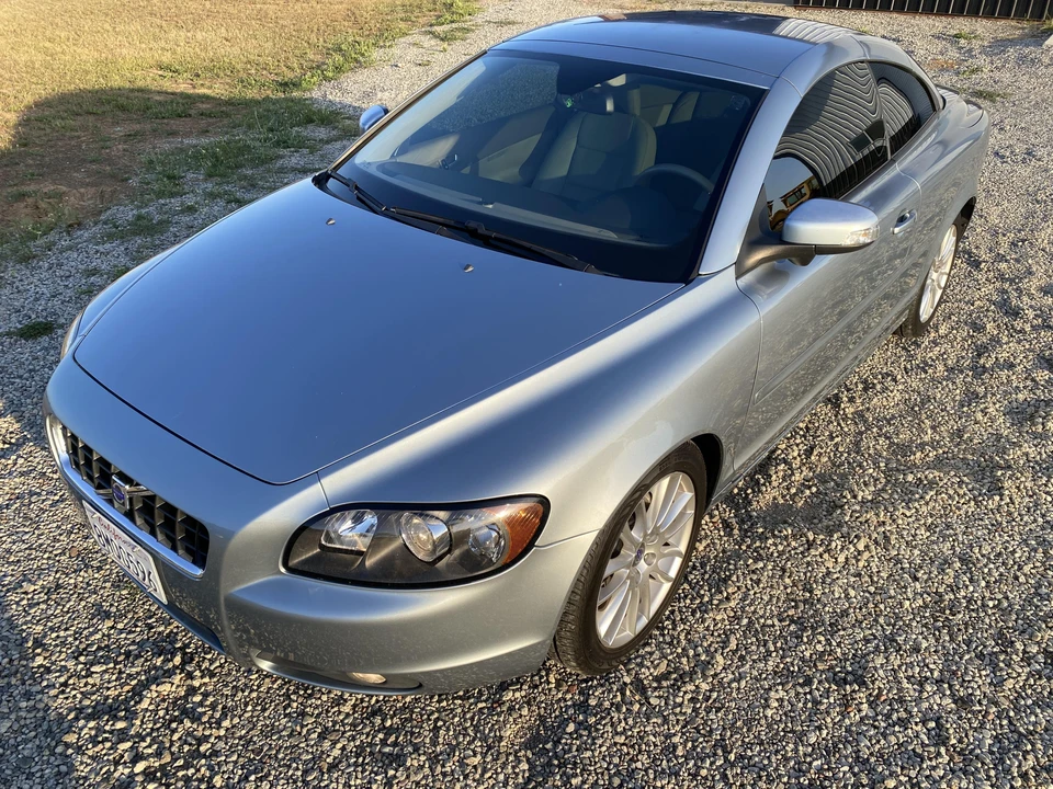 2008 Volvo C70 2nd Gen - Image 23 of 31