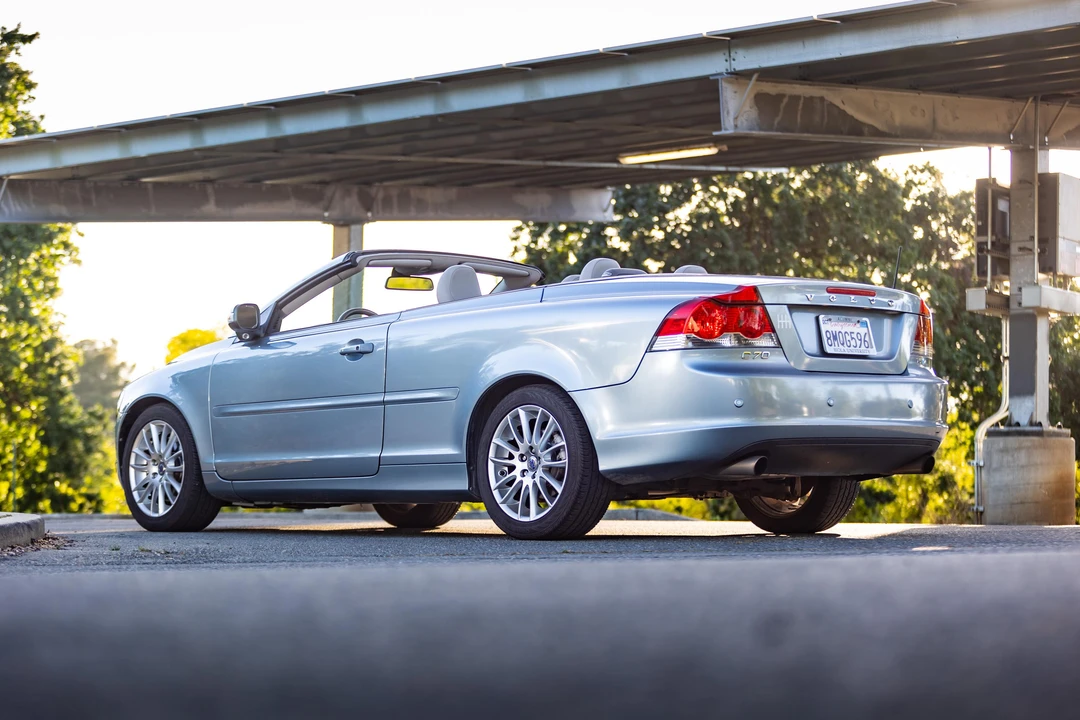 2008 Volvo C70 2nd Gen - Image 8 of 31