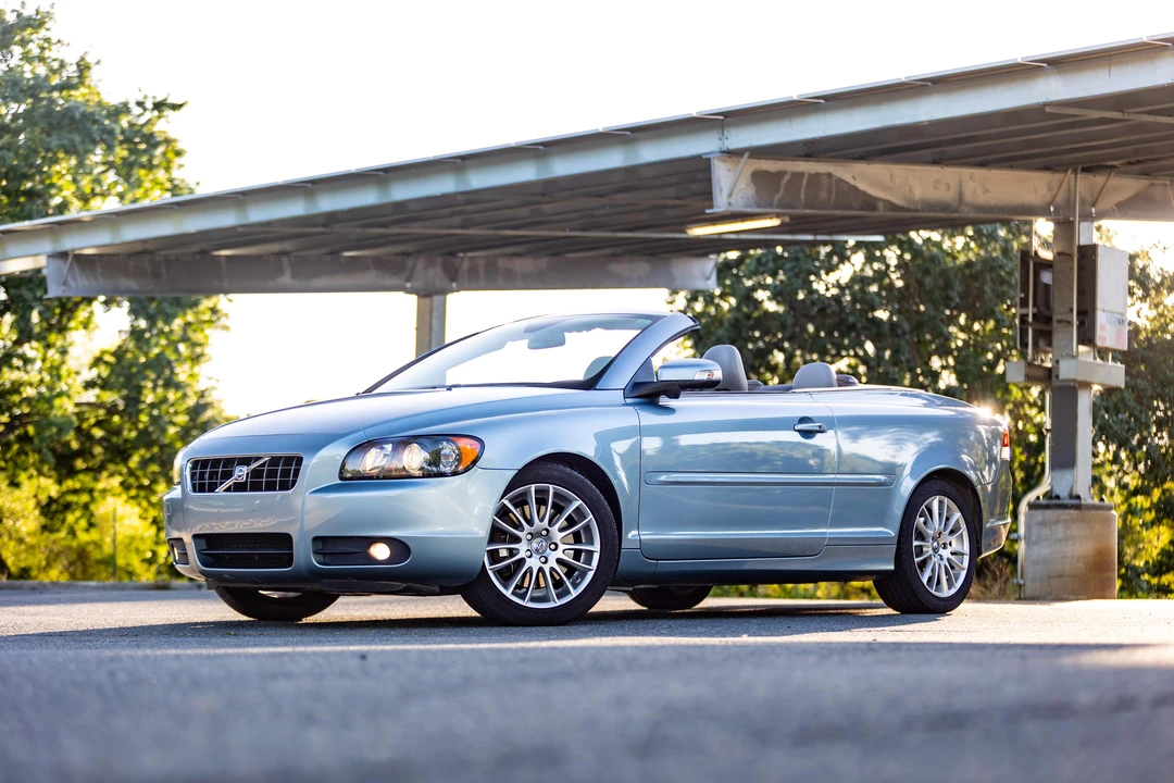 2008 Volvo C70 2nd Gen - Image 7 of 31