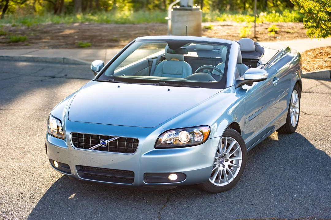 2008 Volvo C70 2nd Gen - Image 6 of 31