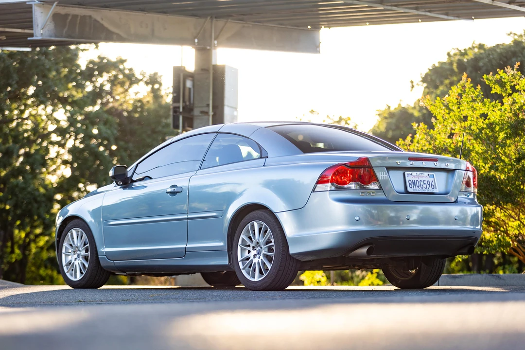 2008 Volvo C70 2nd Gen - Image 27 of 31