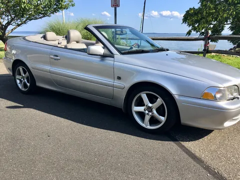 2008 Volvo C70 T5