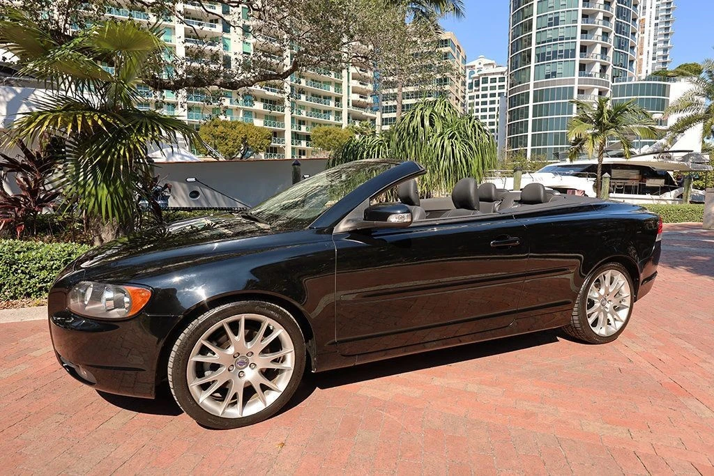 2008 Volvo C70 2nd Gen - Image 16 of 21