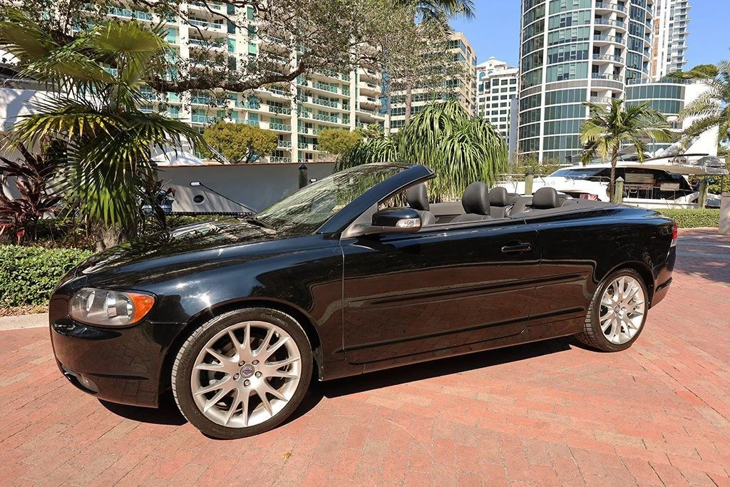 2008 Volvo C70 2nd Gen - Image 16 of 21