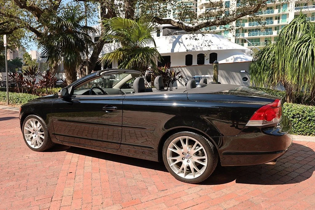 2008 Volvo C70 2nd Gen - Image 18 of 21