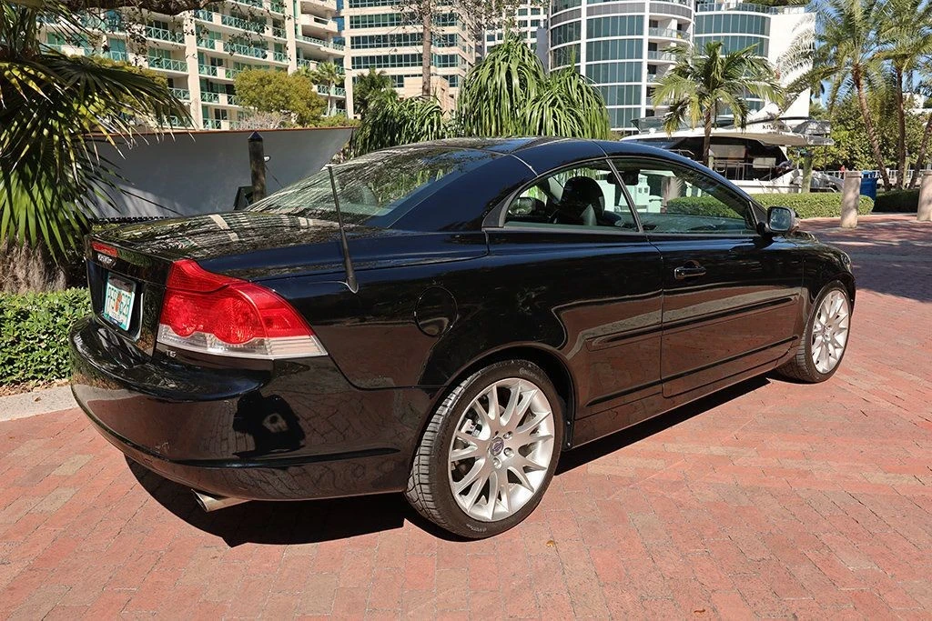 2008 Volvo C70 2nd Gen - Image 19 of 21