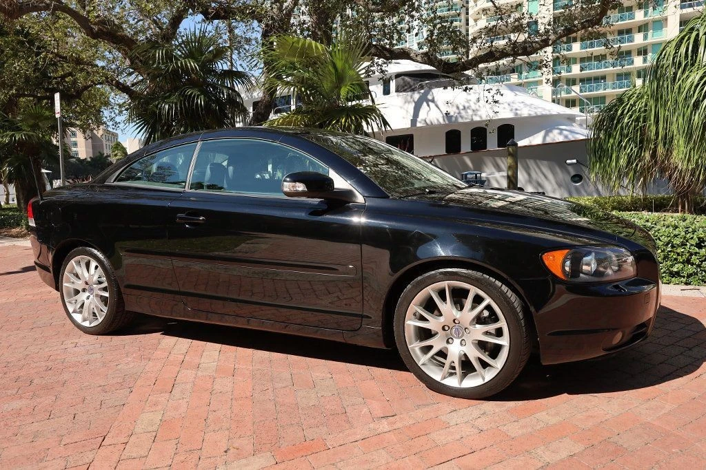 2008 Volvo C70 2nd Gen - Image 17 of 21