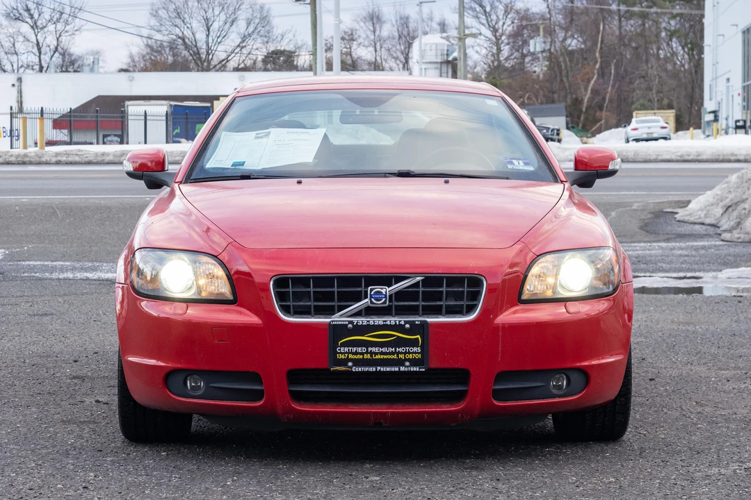 2008 Volvo C70 2nd Gen - Image 2 of 31