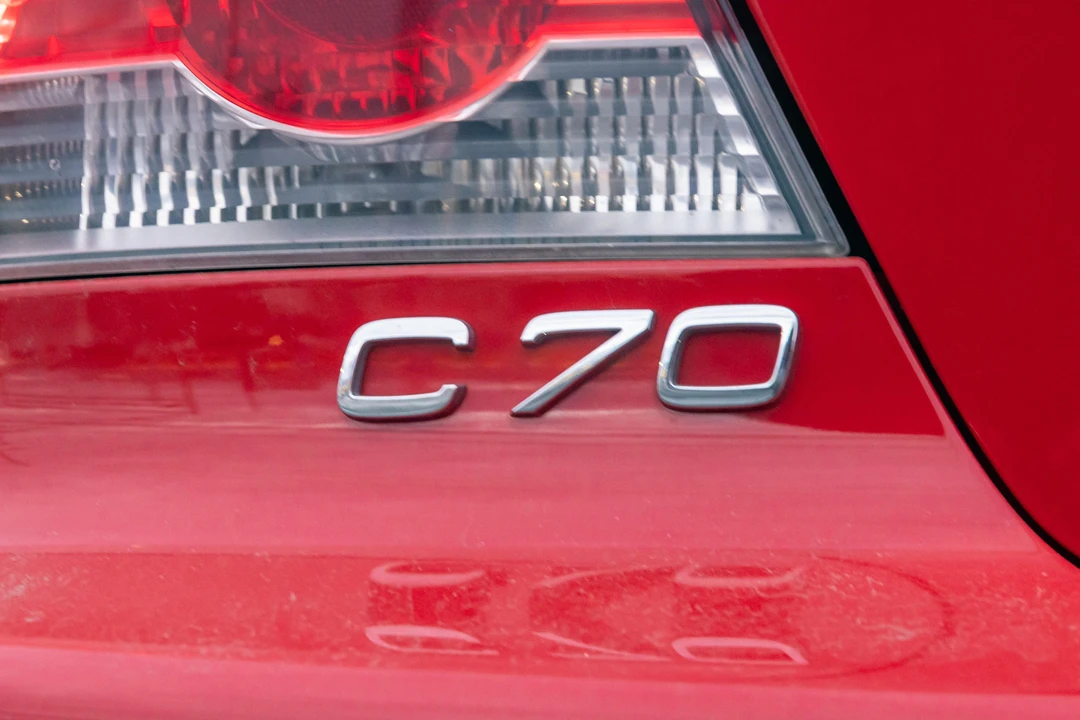 2008 Volvo C70 2nd Gen - Image 27 of 31
