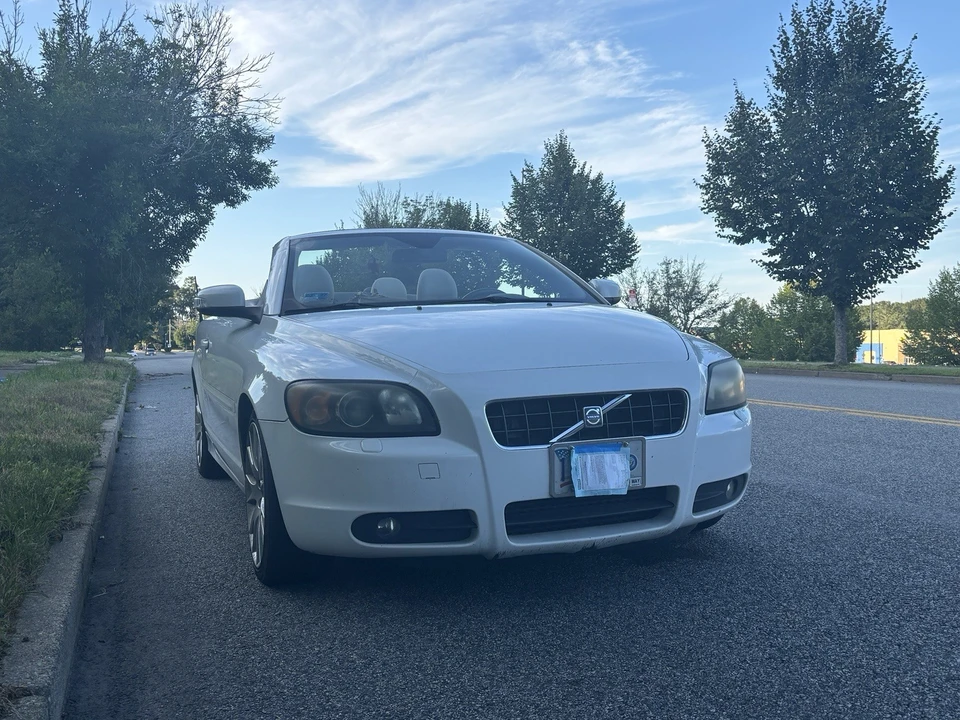 2008 Volvo C70 2nd Gen - Image 7 of 17