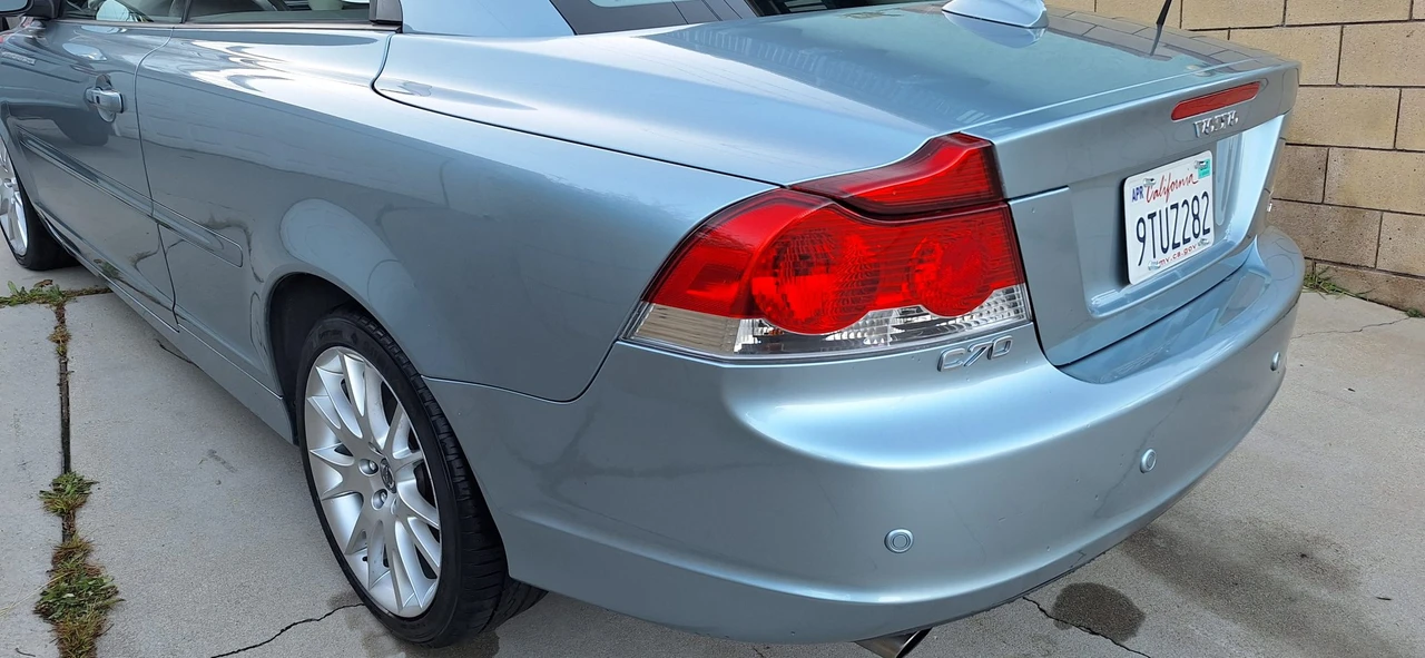 2008 Volvo C70 2nd Gen - Image 19 of 31