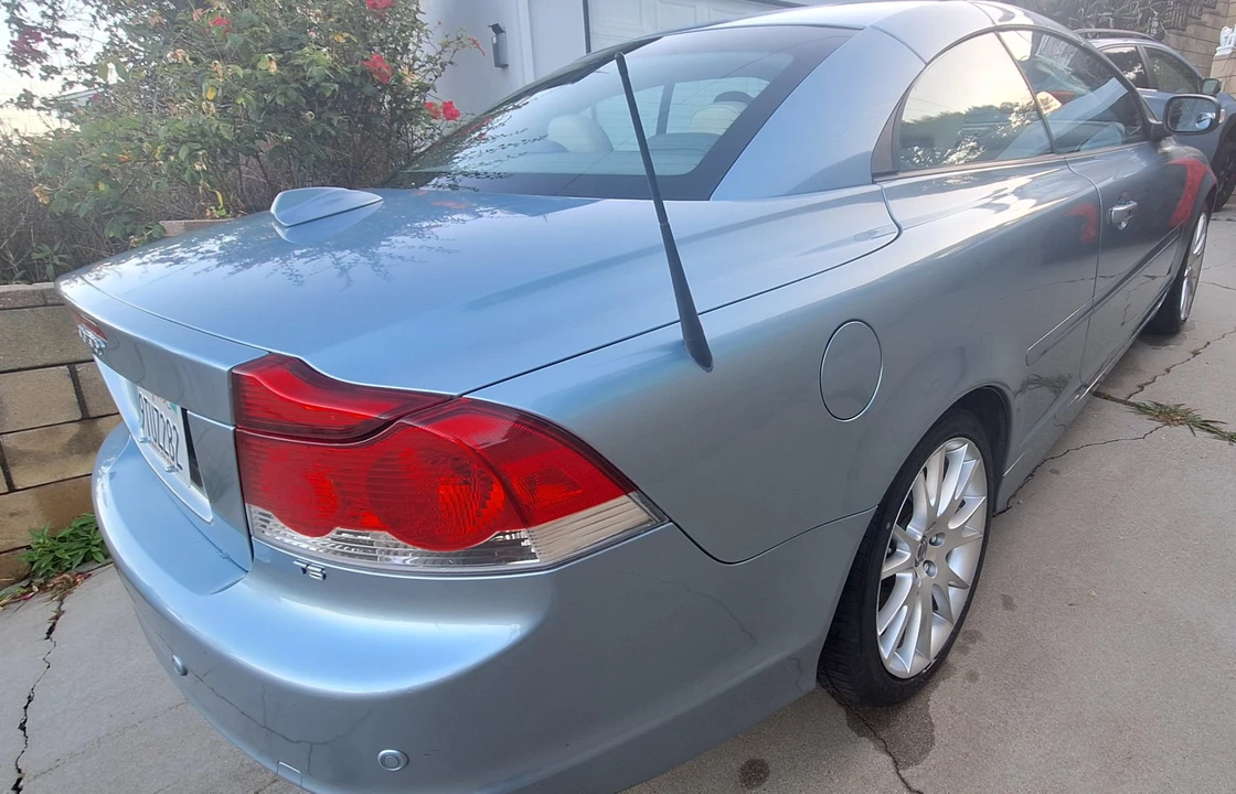 2008 Volvo C70 2nd Gen - Image 22 of 31
