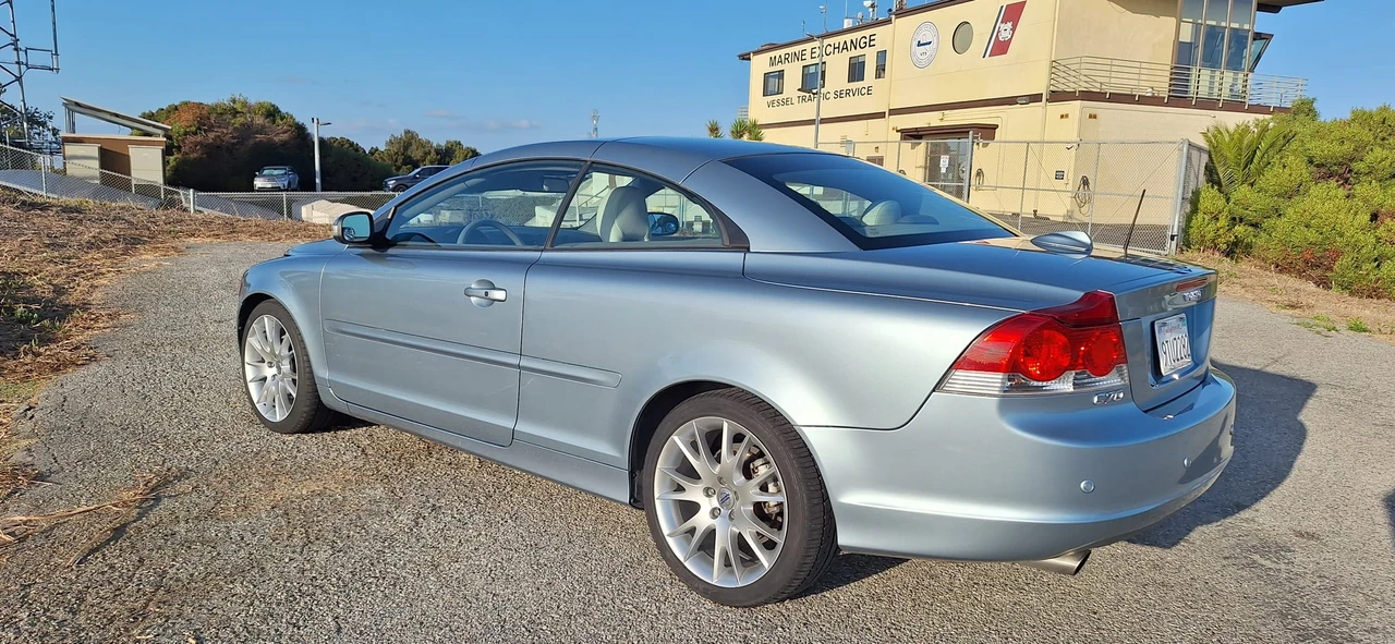 2008 Volvo C70 2nd Gen - Image 6 of 31