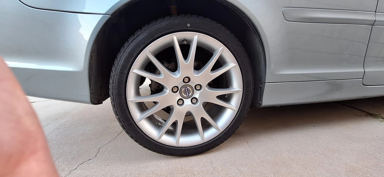 2008 Volvo C70 2nd Gen - Image 31 of 31
