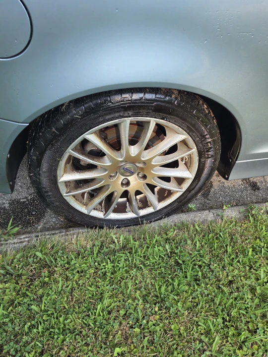 2008 Volvo C70 2nd Gen - Image 15 of 26