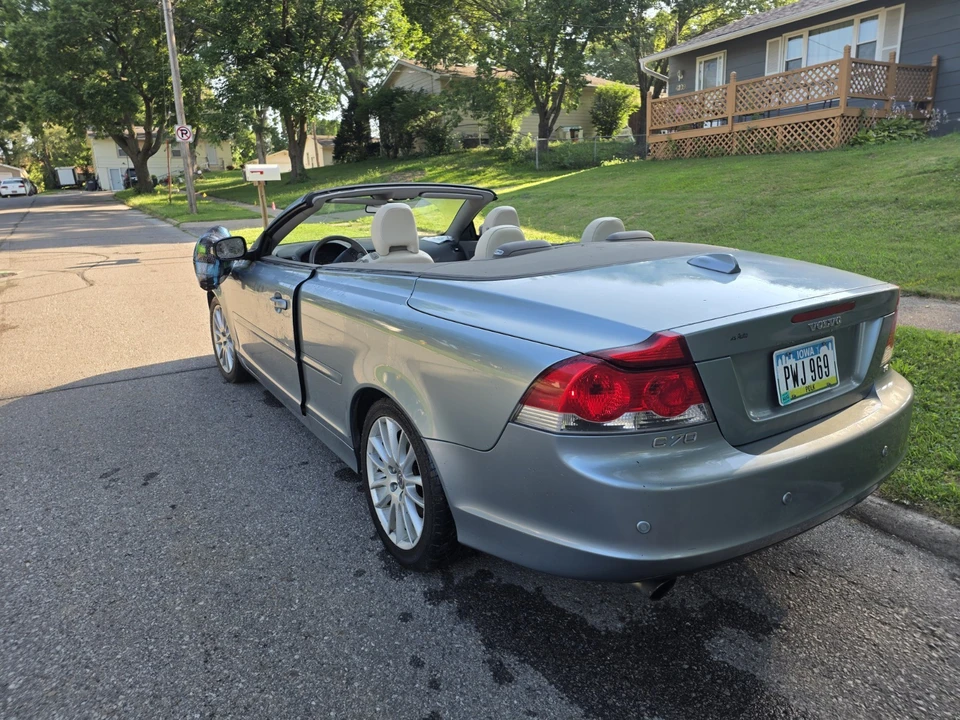 2008 Volvo C70 2nd Gen - Image 8 of 26