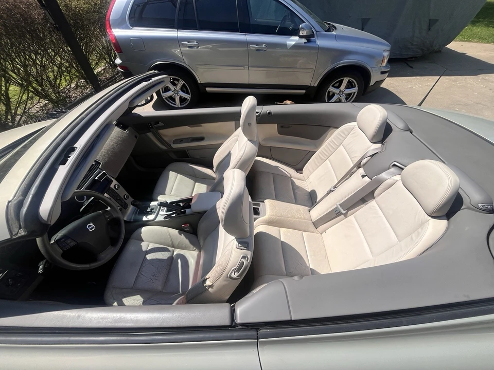 2008 Volvo C70 2nd Gen - Image 7 of 12
