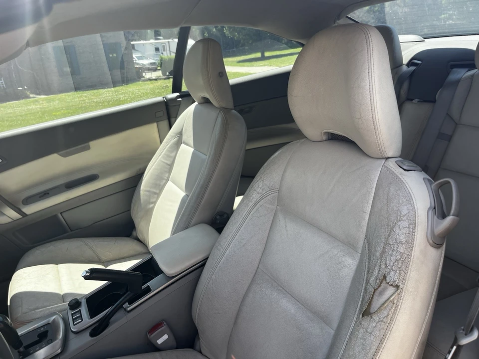 2008 Volvo C70 2nd Gen - Image 5 of 12