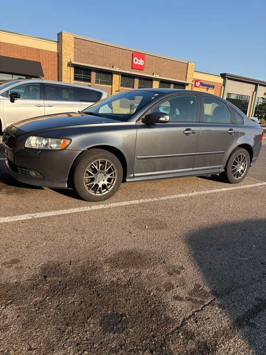 2008 Volvo S40 2nd Gen - Image 2 of 9