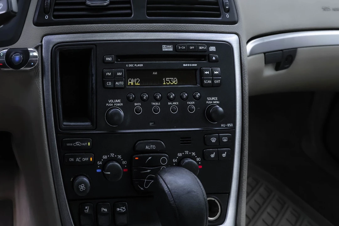 2008 Volvo S60 1st Gen - Image 11 of 12