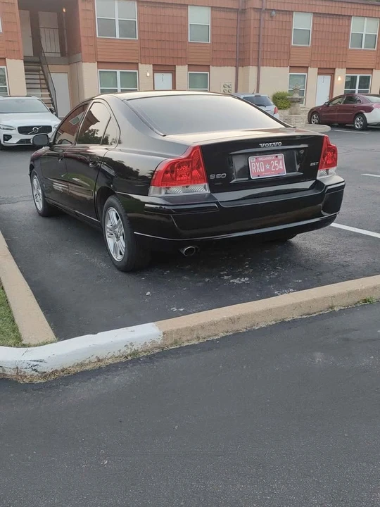 2008 Volvo S60 1st Gen - Image 3 of 4