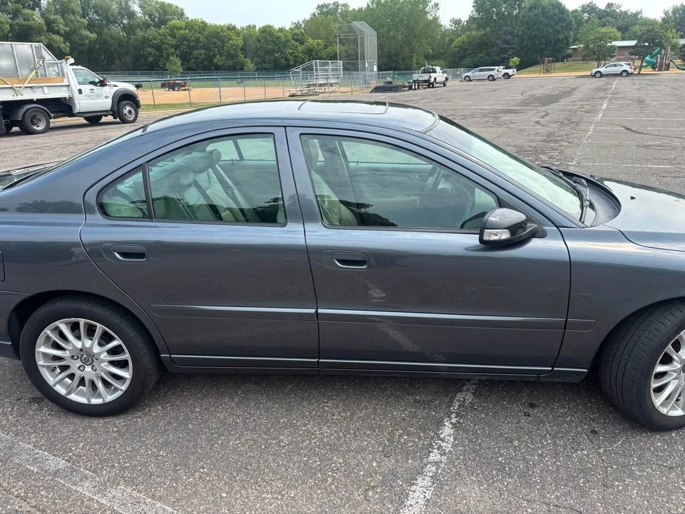 2008 Volvo S60 1st Gen - Image 5 of 12