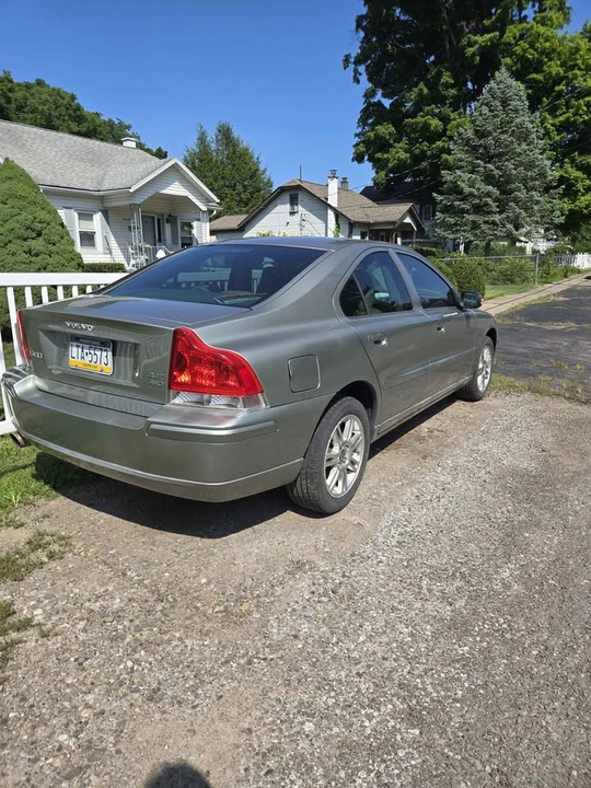 2008 Volvo S60 1st Gen - Image 2 of 7