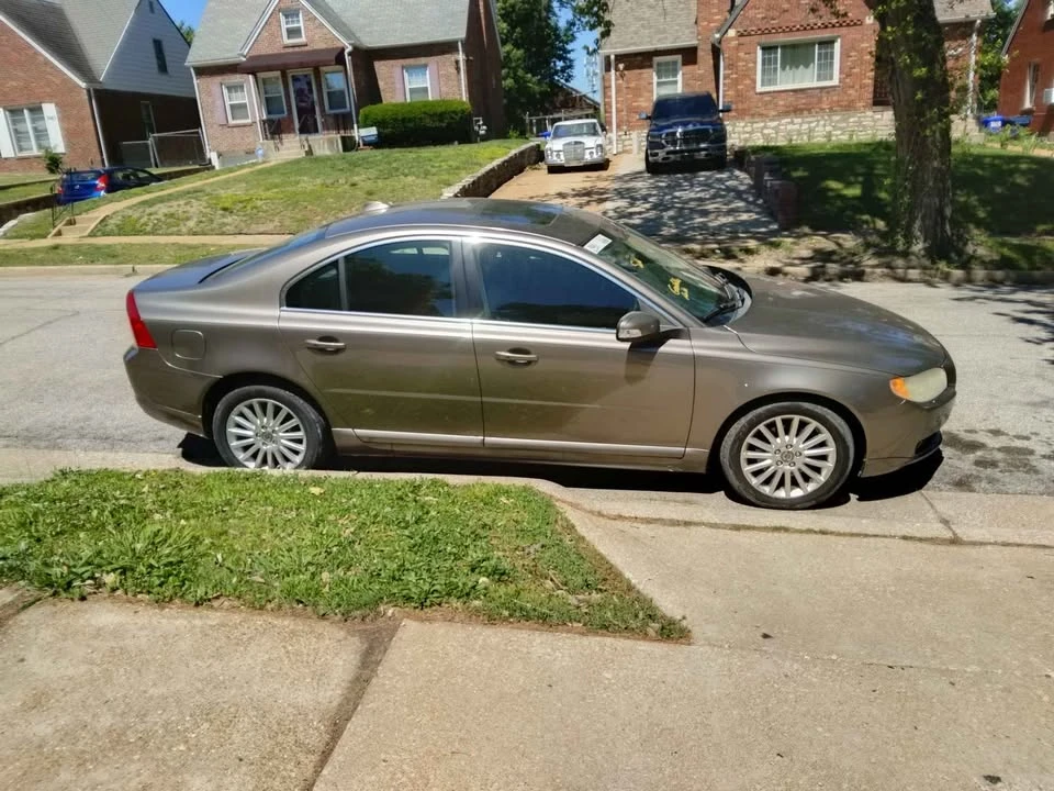 2008 Volvo S80 2nd Gen - Image 3 of 9