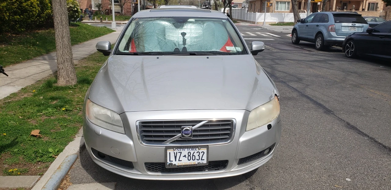 2008 Volvo S80 2nd Gen - Image 5 of 6