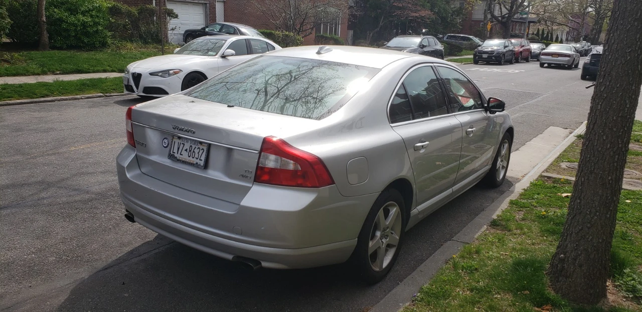 2008 Volvo S80 2nd Gen - Image 4 of 6