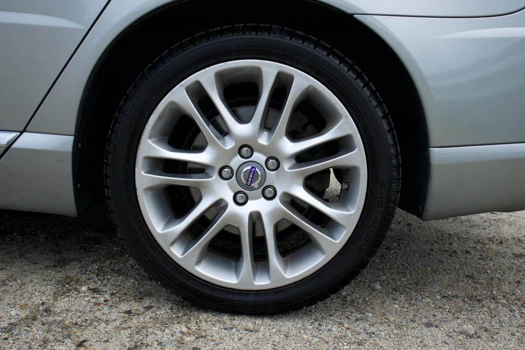 2008 Volvo S80 2nd Gen - Image 27 of 31
